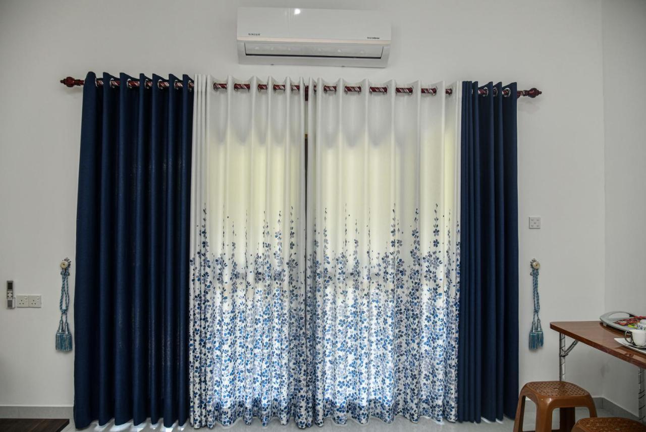 Clay House Hotel Udawalawe Buitenkant foto